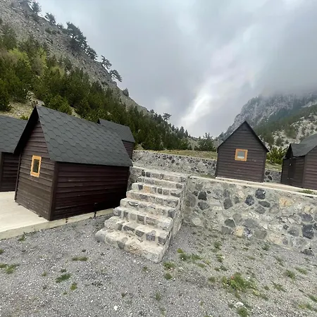 بيت ضيافة Buni Bajraktarit Ecotourism