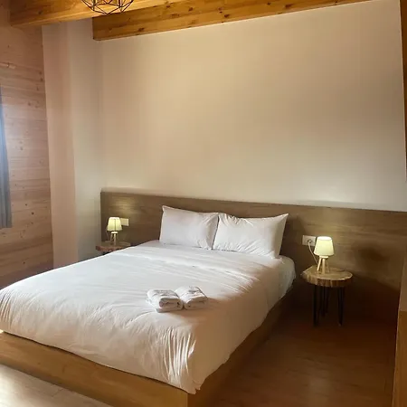 בית הארחה Buni Bajraktarit Ecotourism טת