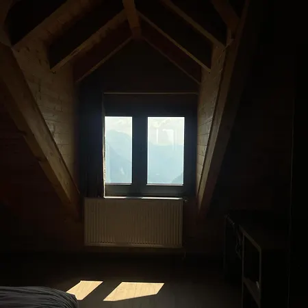 Buni Bajraktarit Ecotourism Gasthof *